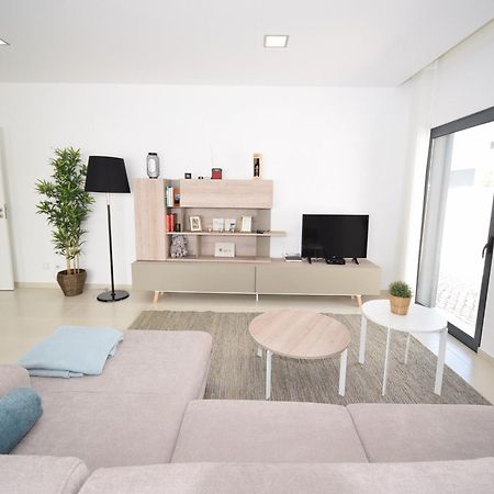 Modern Villa With Private Pool Near The Beautiful Beach Of Foz De Arelho Nadadouro Exterior photo